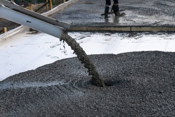 Best Concrete Patio Contractor  in Tupelo, MS